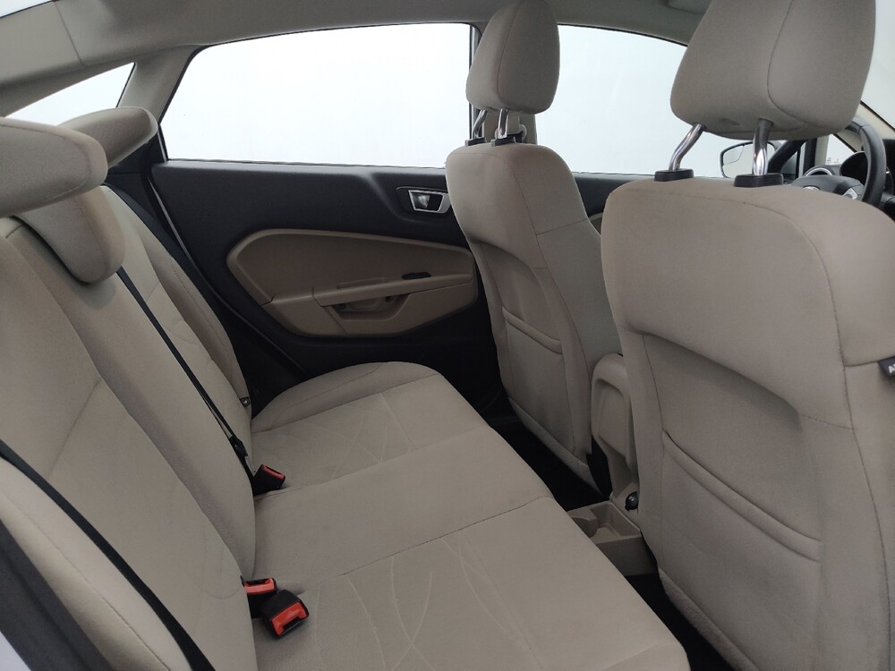 2016 Ford Fiesta in Bradenton, FL 34207 - 18082846 19