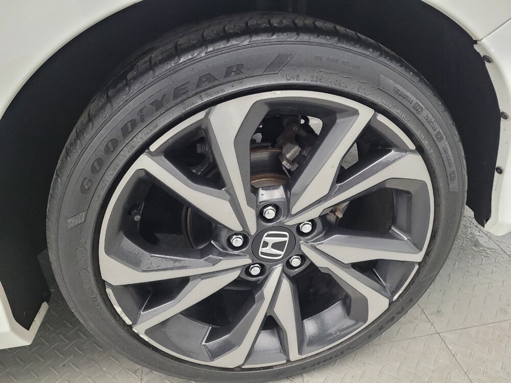 2020 Honda Civic in Toledo, OH 43617 - 18082852 31