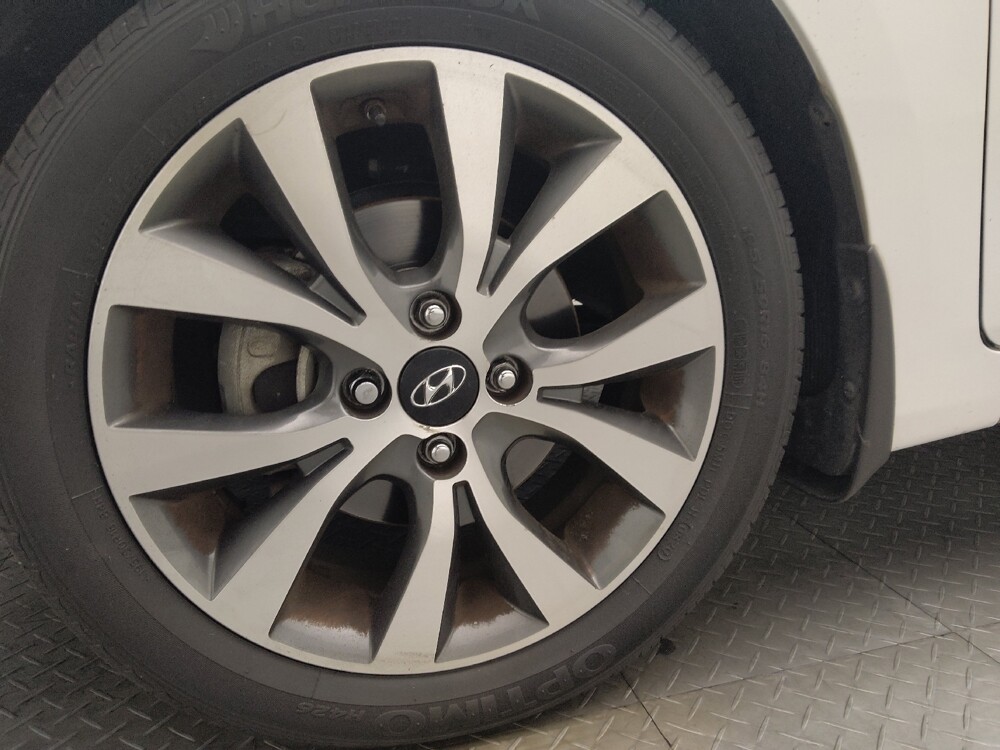 2017 Hyundai Accent in Orlando, FL 32808 - 18082853 31