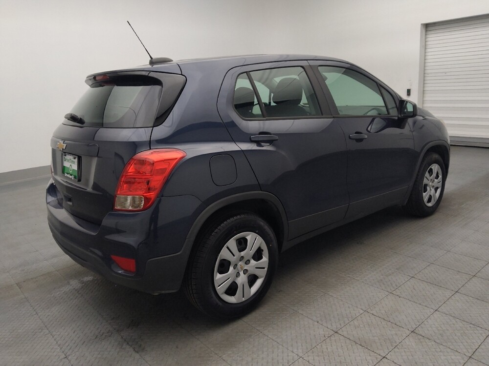 2018 Chevrolet Trax in Orlando, FL 32808 - 18082859 10