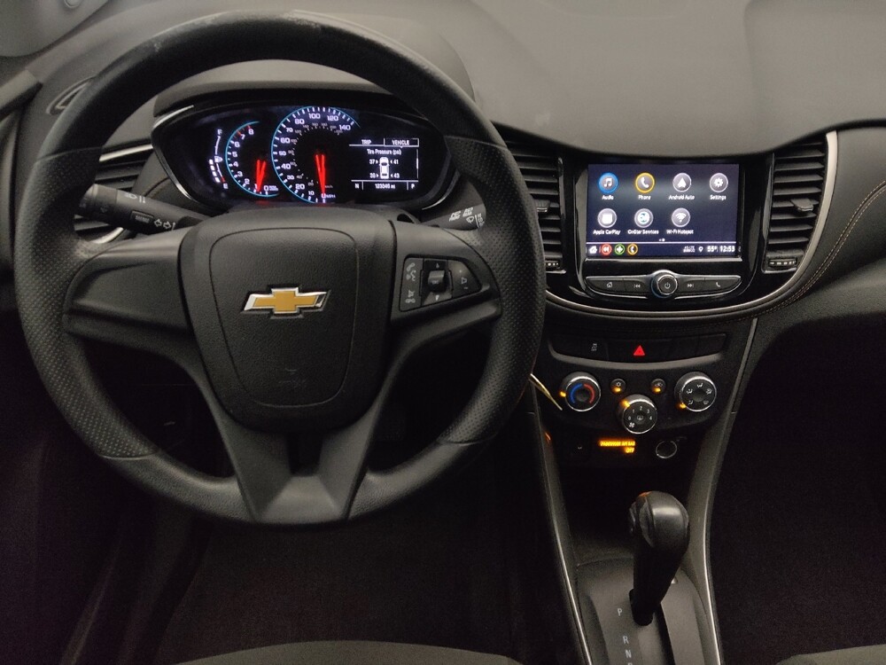 2018 Chevrolet Trax in Orlando, FL 32808 - 18082859 22