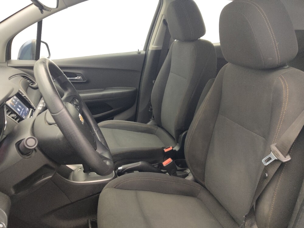 2018 Chevrolet Trax in Orlando, FL 32808 - 18082859 17