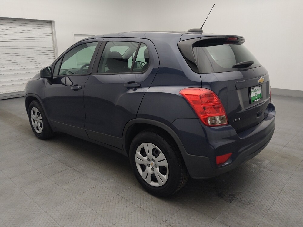 2018 Chevrolet Trax in Orlando, FL 32808 - 18082859 3
