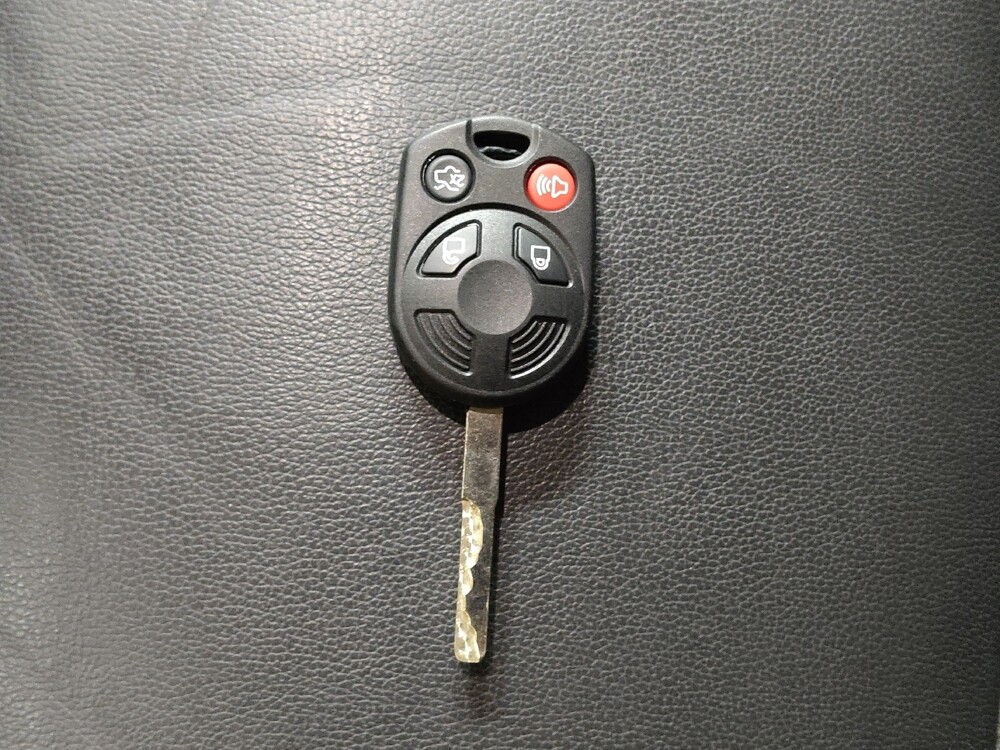 2018 Ford Escape in Raleigh, NC 27604 - 18082867 32