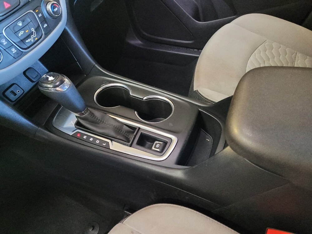 2018 Chevrolet Equinox in Winston-Salem, NC 27103 - 18082868 26