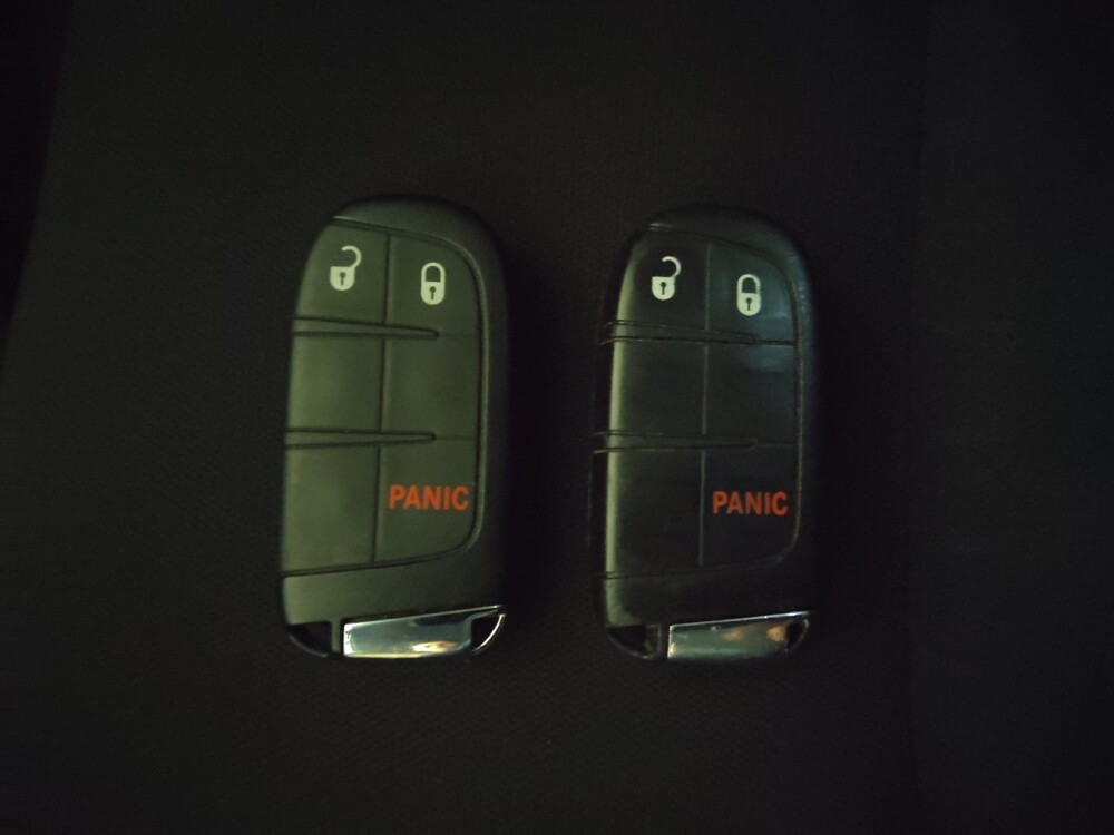 2018 Jeep Compass in Greenville, SC 29607 - 18082872 32