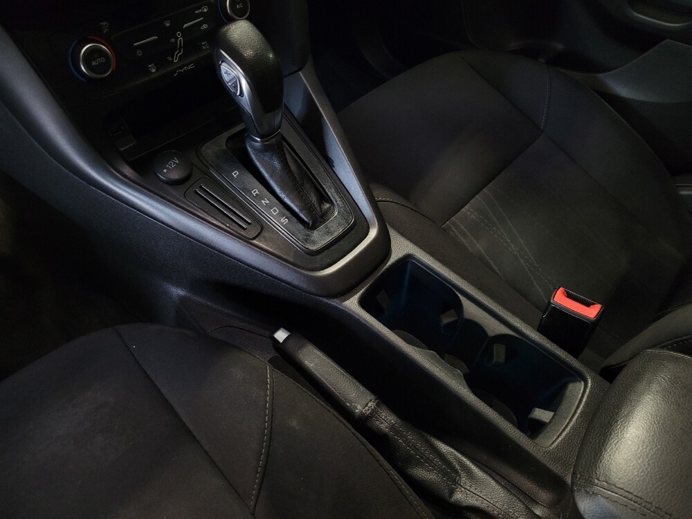 2018 Ford Focus in Hialeah, FL 33014 - 18082877 26