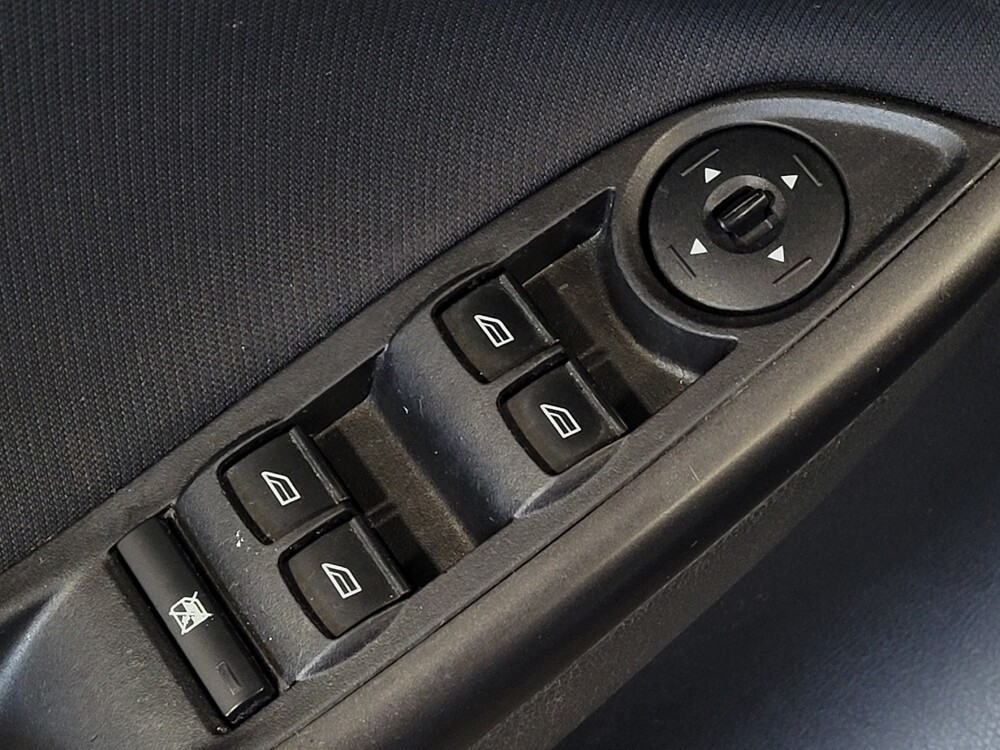 2018 Ford Focus in Hialeah, FL 33014 - 18082877 27