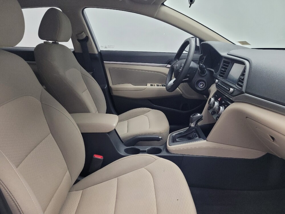 2019 Hyundai Elantra in Huntsville, AL 35816 - 18082886 21