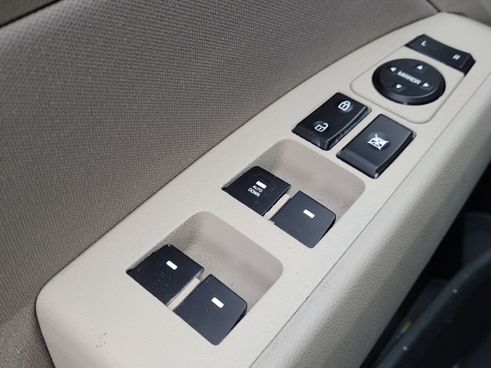 2019 Hyundai Elantra in Huntsville, AL 35816 - 18082886 27