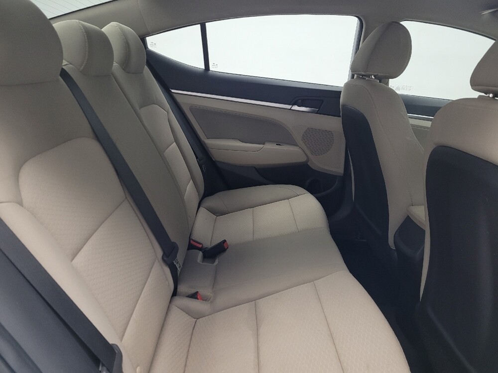 2019 Hyundai Elantra in Huntsville, AL 35816 - 18082886 19