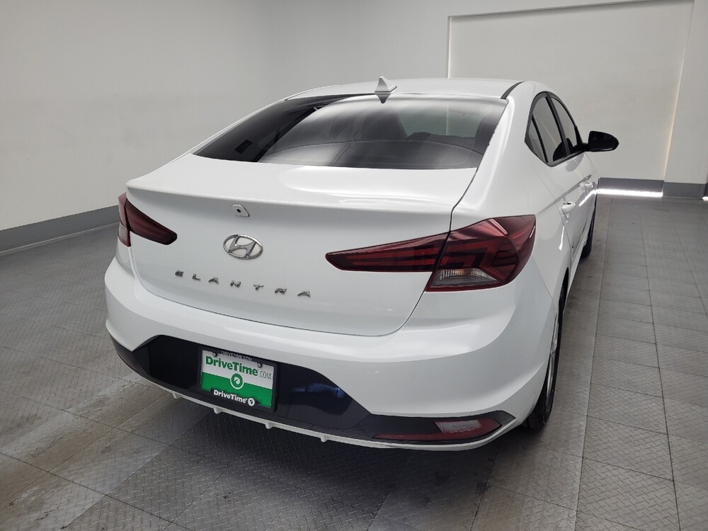 2019 Hyundai Elantra in Huntsville, AL 35816 - 18082886 7