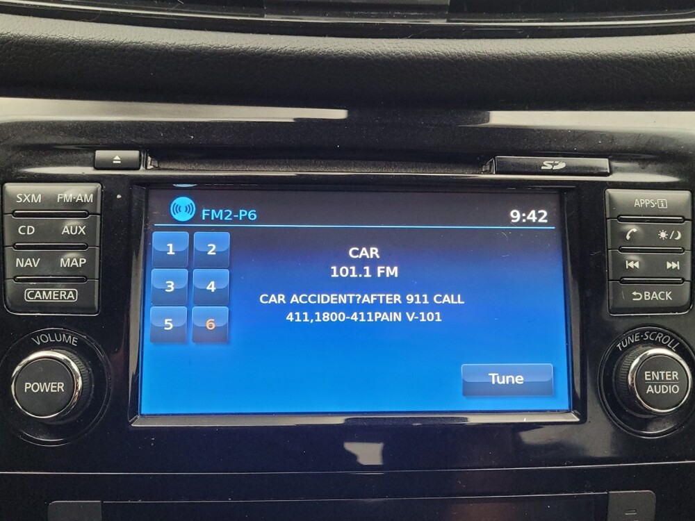 2017 Nissan Rogue Sport in Antioch, TN 37013 - 18082897 25