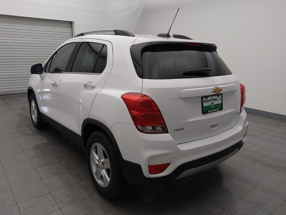 2020 Chevrolet Trax in Baton Rouge, LA 70816 - 18082902 5