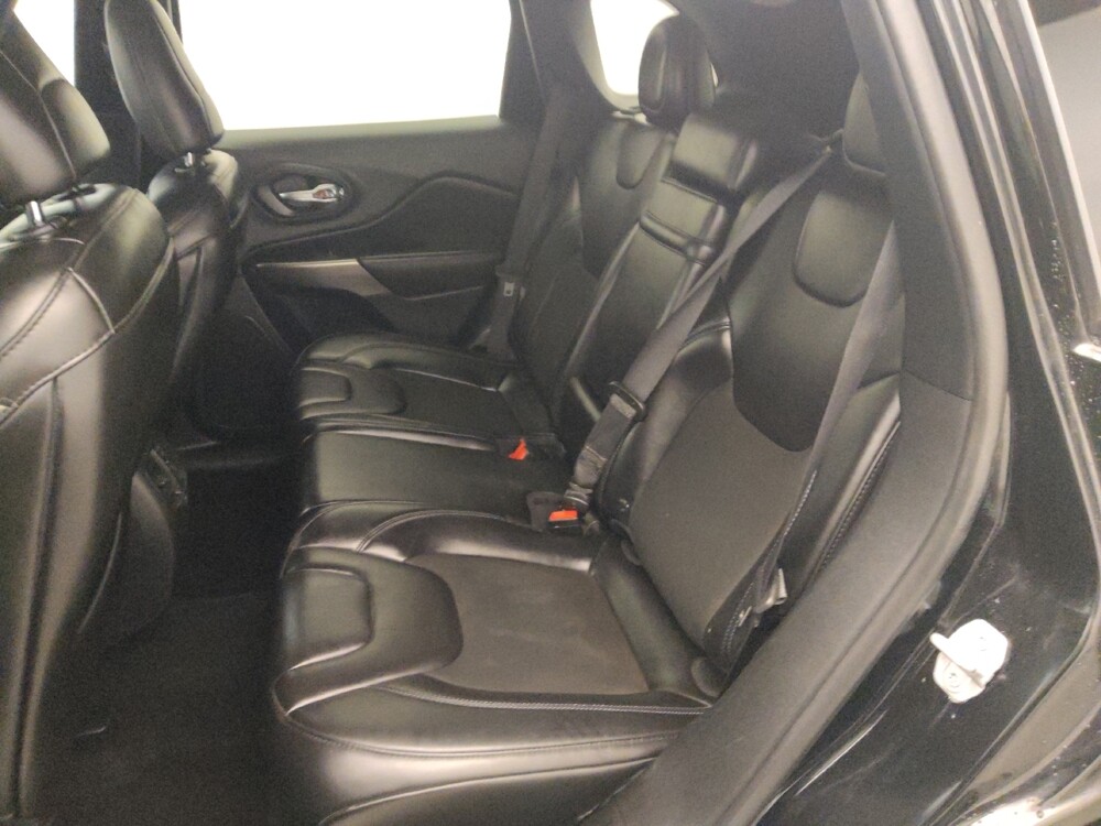 2019 Jeep Cherokee in Baton Rouge, LA 70816 - 18082904 18