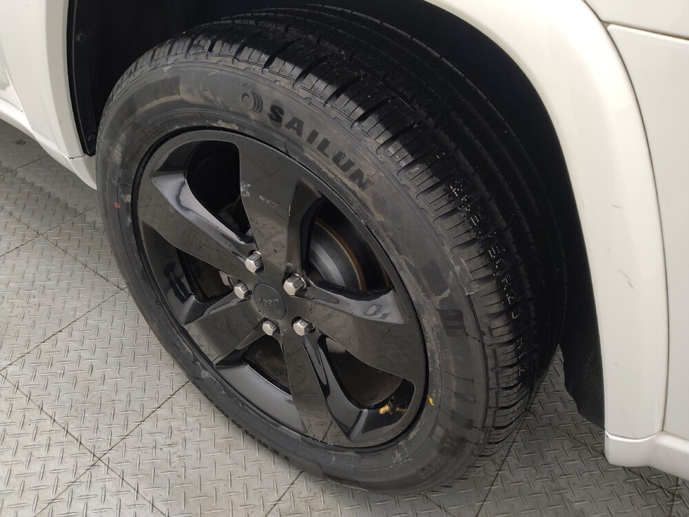 2015 Jeep Grand Cherokee in Baton Rouge, LA 70816 - 18082905 31