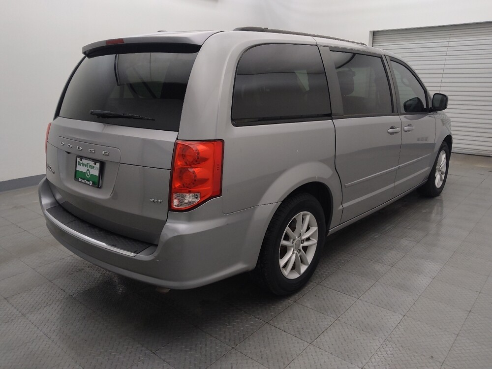 2015 Dodge Grand Caravan in Houston, TX 77074 - 18082911 9