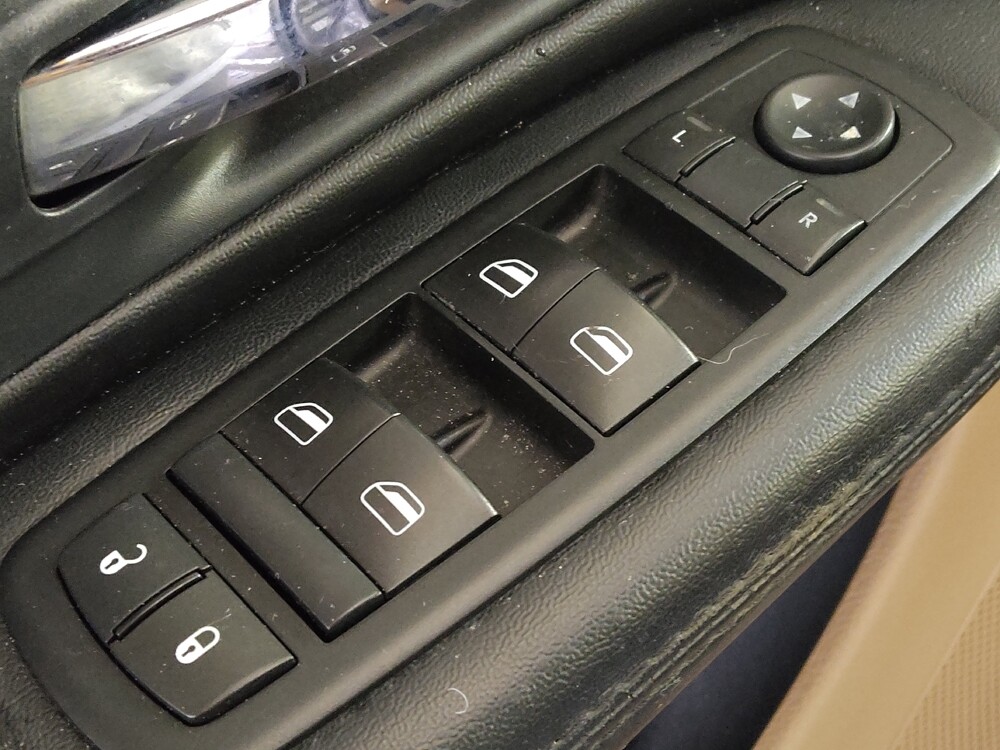 2015 Dodge Grand Caravan in Houston, TX 77074 - 18082911 27