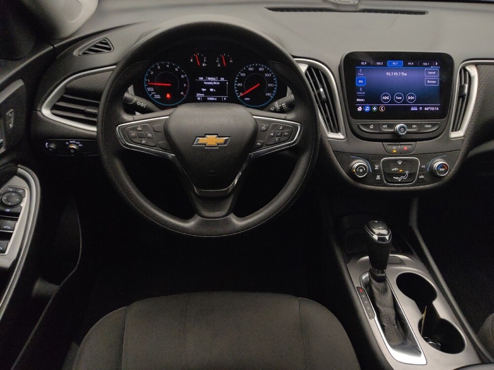 2020 Chevrolet Malibu in Houston, TX 77034 - 18082912 22