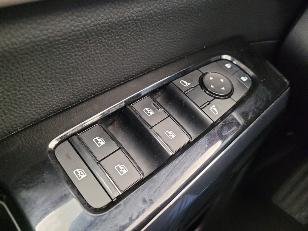 2022 Nissan Pathfinder in Toledo, OH 43617 - 18082919 27