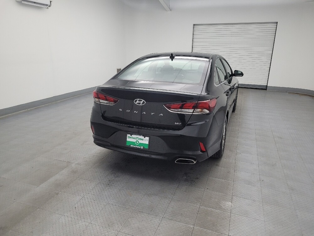 2018 Hyundai Sonata in Toledo, OH 43617 - 18082921 7
