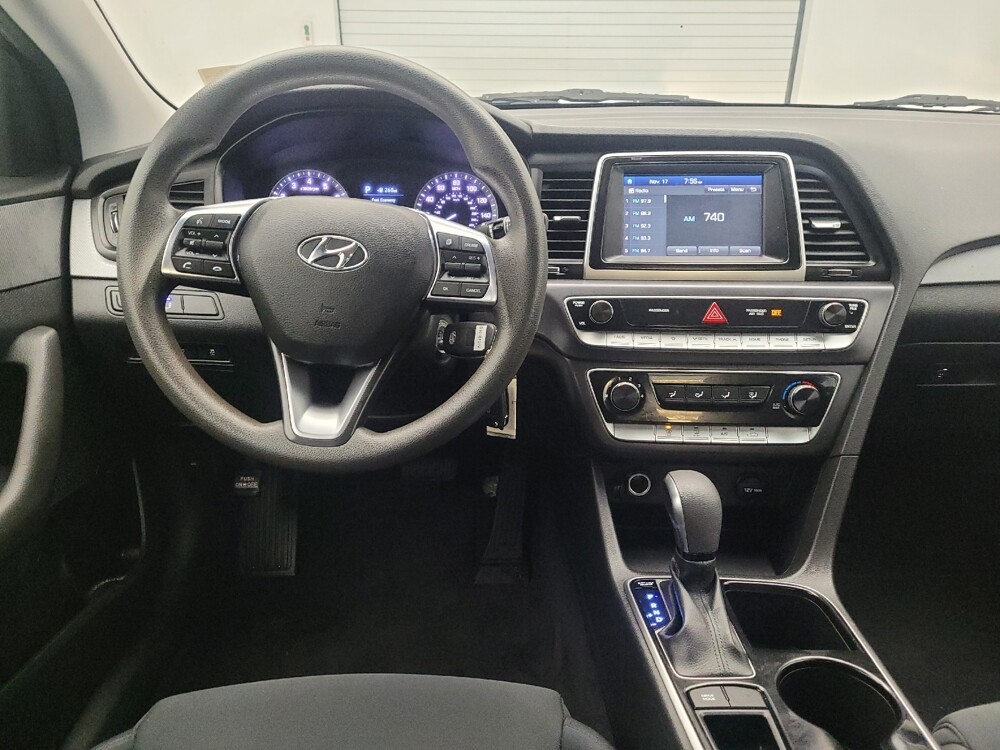 2018 Hyundai Sonata in Toledo, OH 43617 - 18082921 22