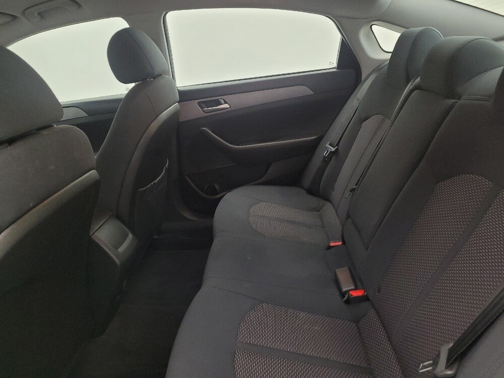 2018 Hyundai Sonata in Toledo, OH 43617 - 18082921 18