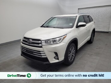 2017 Toyota Highlander in Fairfield, OH 45014