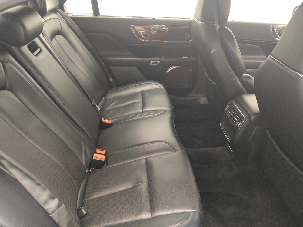 2017 Lincoln Continental in St. Louis, MO 63136 - 18082937 19