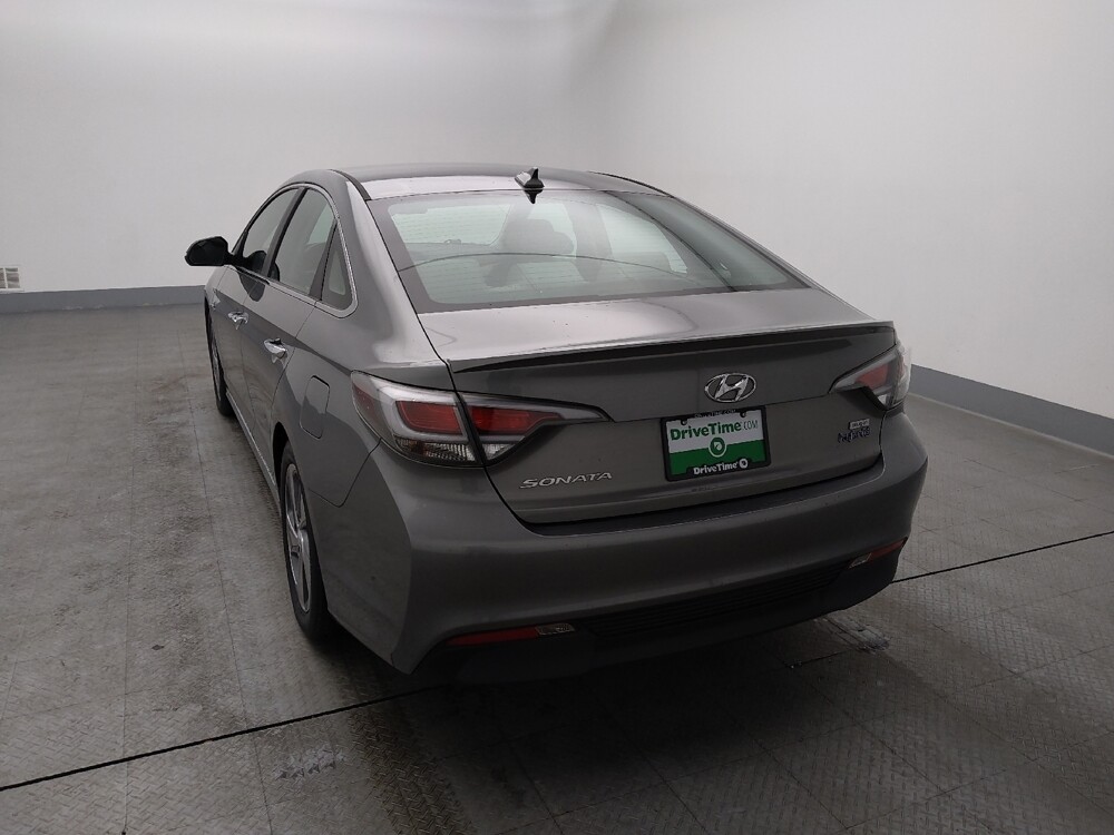 2017 Hyundai Sonata in St. Louis, MO 63136 - 18082943 6