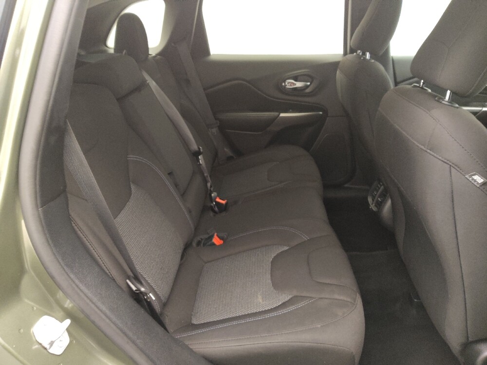 2019 Jeep Cherokee in San Antonio, TX 78238 - 18082944 19