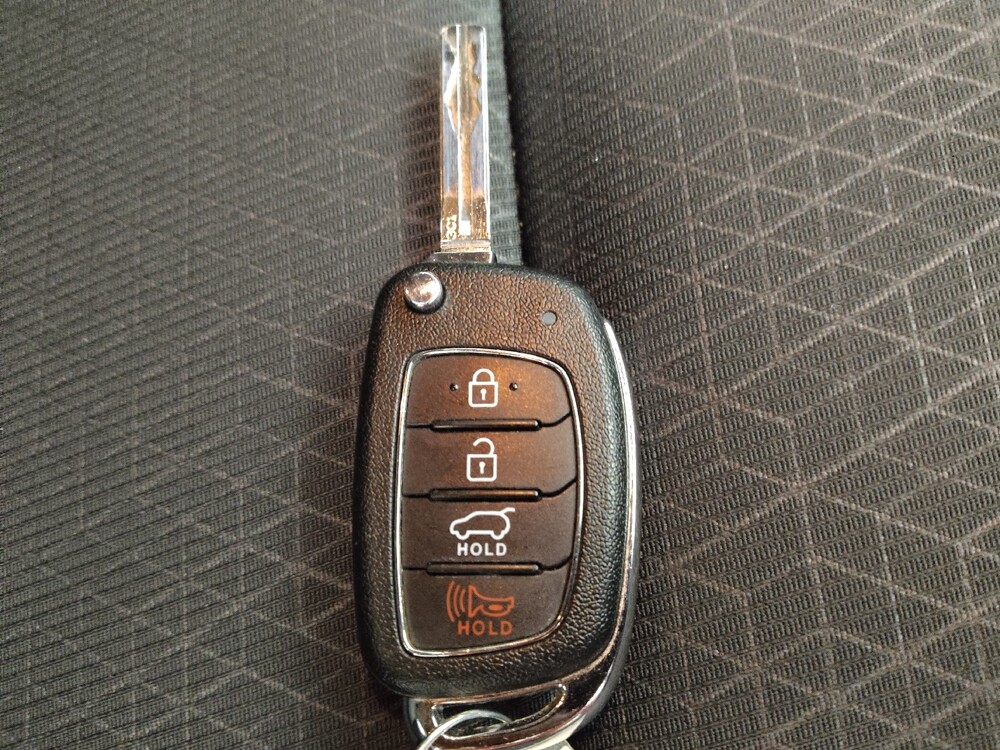 2017 Hyundai Tucson in Midlothian, IL 60445 - 18082945 32