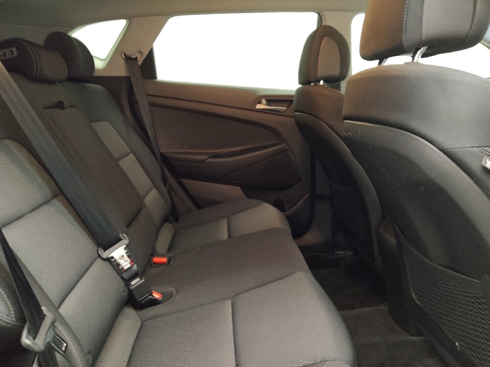 2017 Hyundai Tucson in Midlothian, IL 60445 - 18082945 19