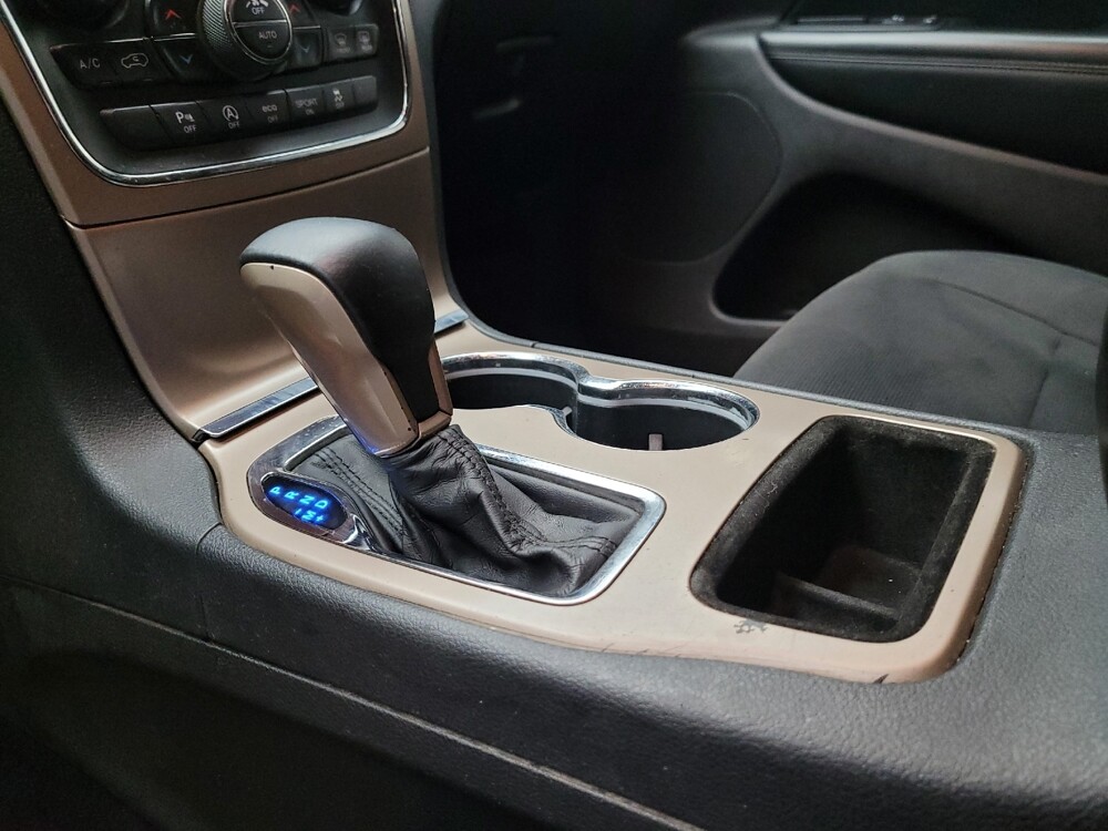 2017 Jeep Grand Cherokee in St. Louis, MO 63125 - 18082947 26