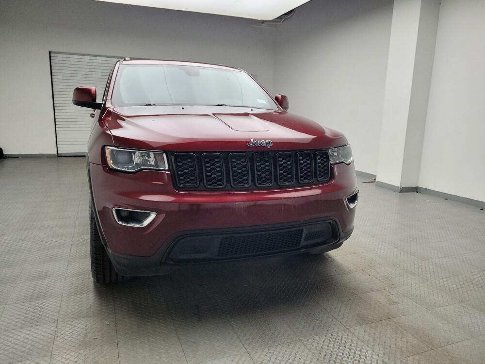 2017 Jeep Grand Cherokee in St. Louis, MO 63125 - 18082947 14