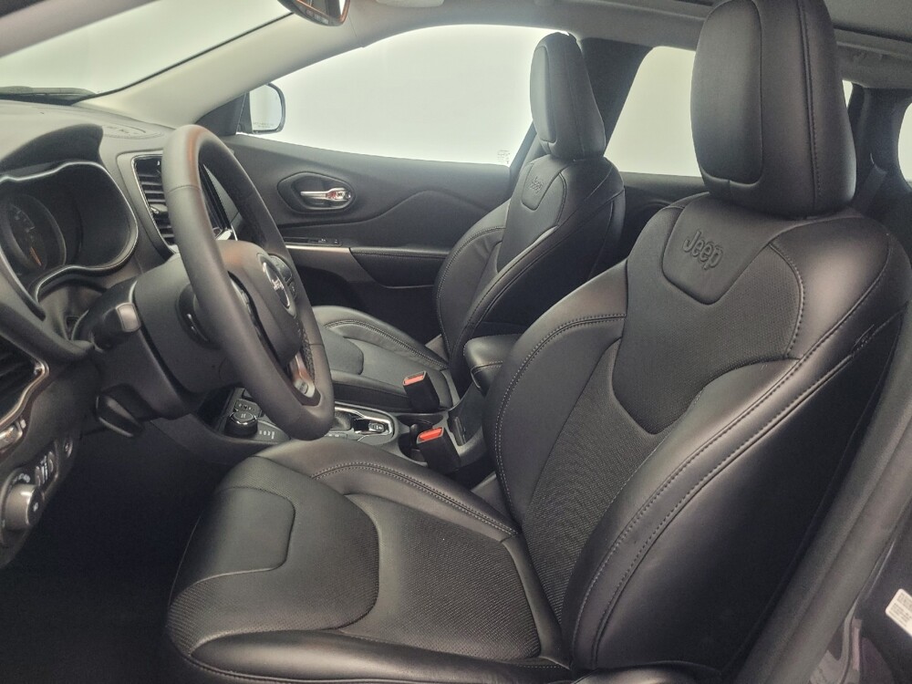 2022 Jeep Cherokee in Indianapolis, IN 46222 - 18082949 17