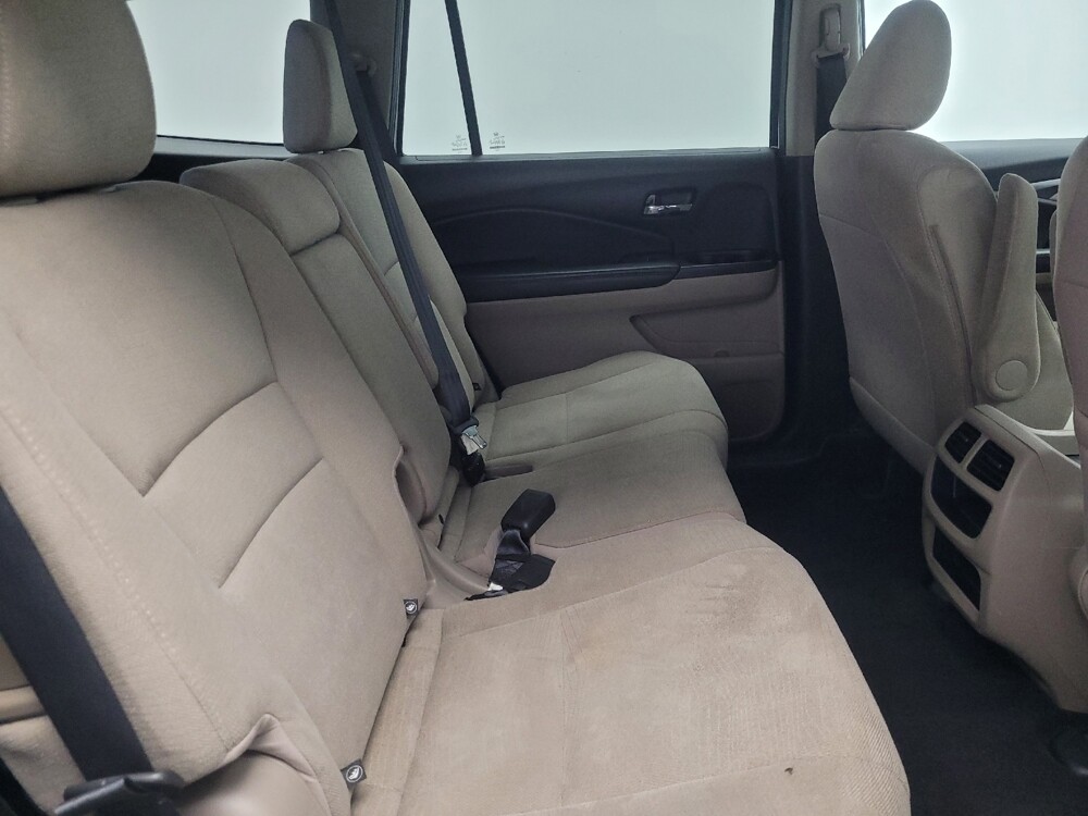 2016 Honda Pilot in Indianapolis, IN 46219 - 18082950 19