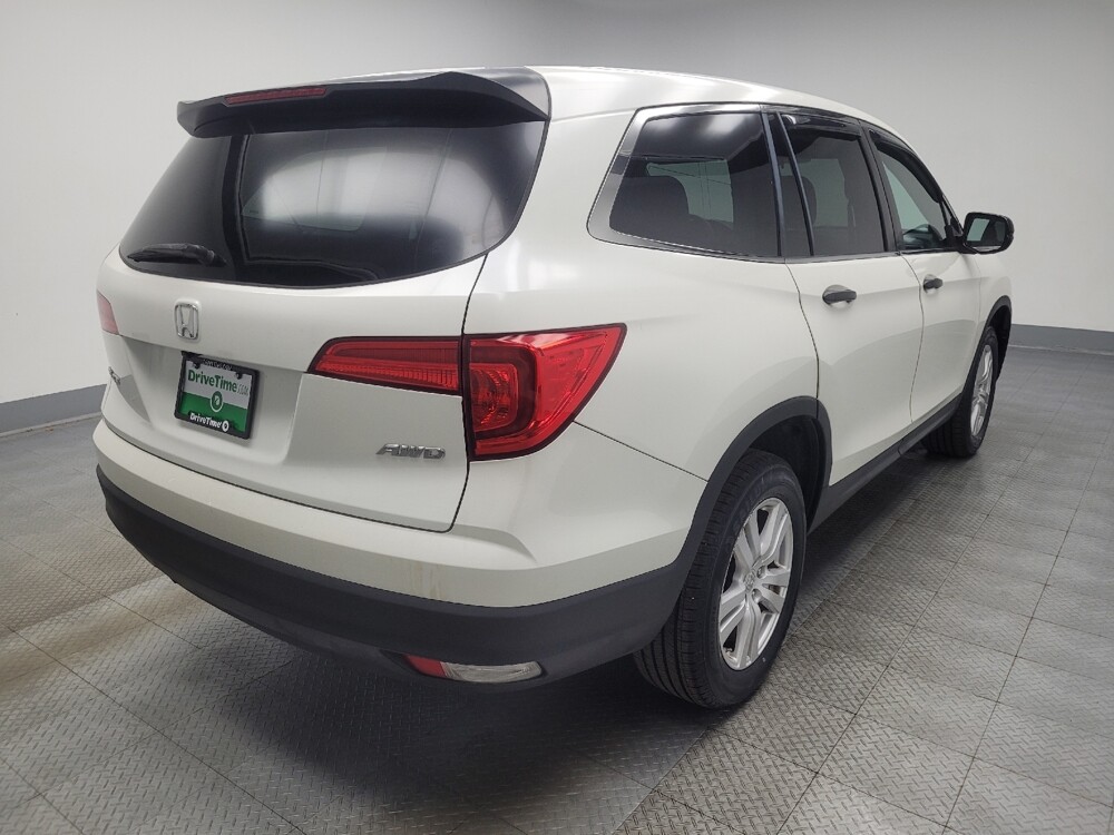 2016 Honda Pilot in Indianapolis, IN 46219 - 18082950 9