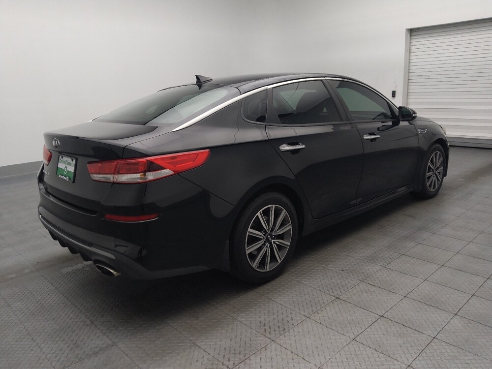 2019 Kia Optima in Gainesville, FL 32609 - 18082951 10