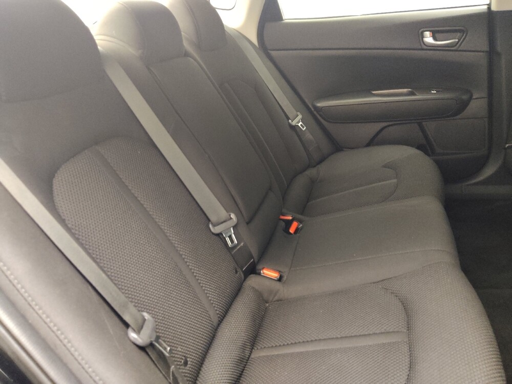 2019 Kia Optima in Gainesville, FL 32609 - 18082951 19