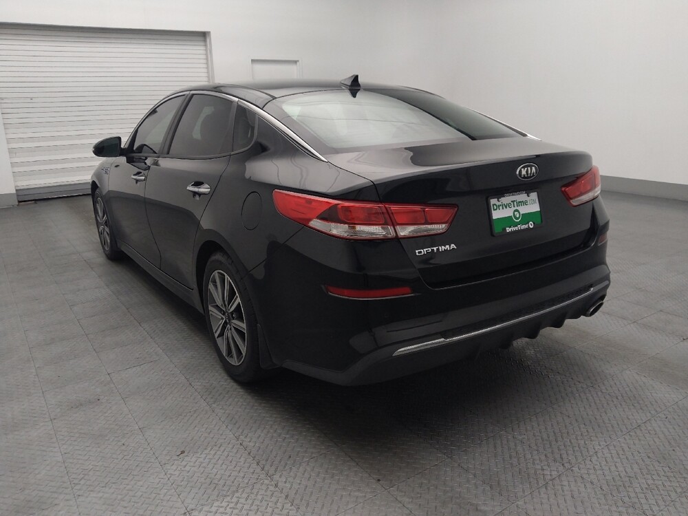 2019 Kia Optima in Gainesville, FL 32609 - 18082951 5