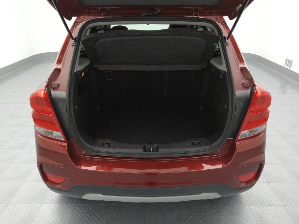 2021 Chevrolet Trax in Gladstone, MO 64118 - 18082963 29