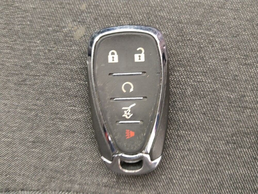 2022 Chevrolet Equinox in Wichita, KS 67207 - 18082972 32