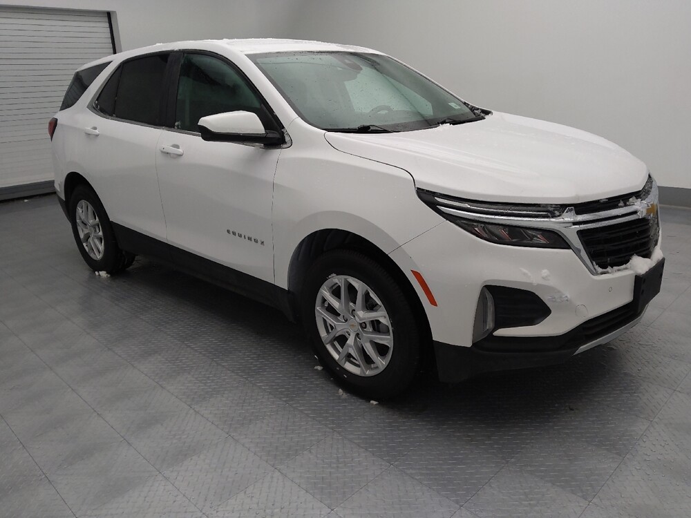 2022 Chevrolet Equinox in Wichita, KS 67207 - 18082972 11