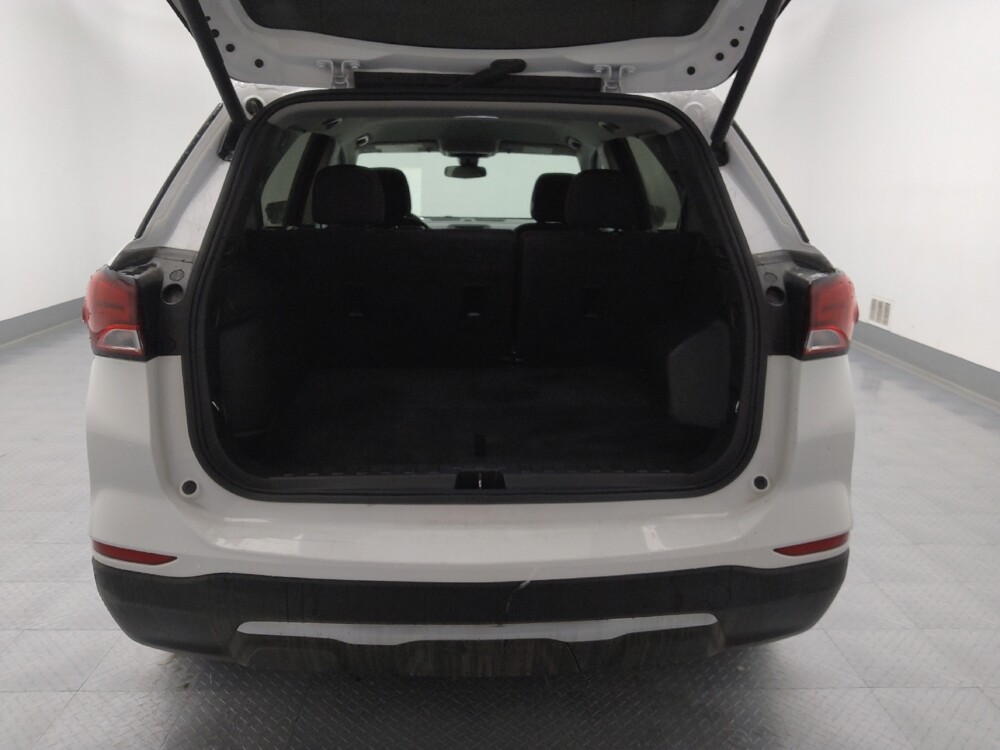 2022 Chevrolet Equinox in Wichita, KS 67207 - 18082972 29