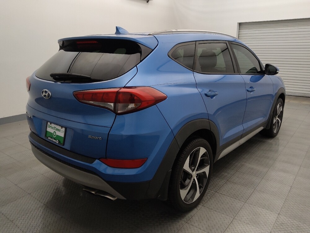 2018 Hyundai Tucson in Houston, TX 77074 - 18082973 9