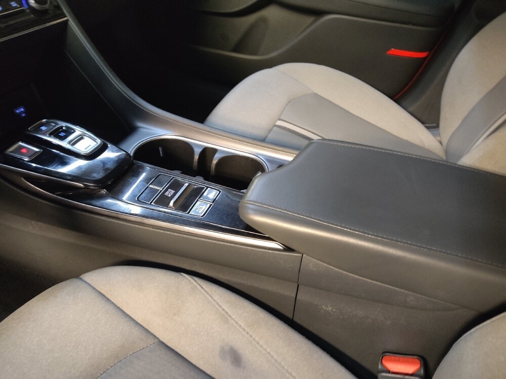 2021 Hyundai Sonata in Winston-Salem, NC 27103 - 18082980 26