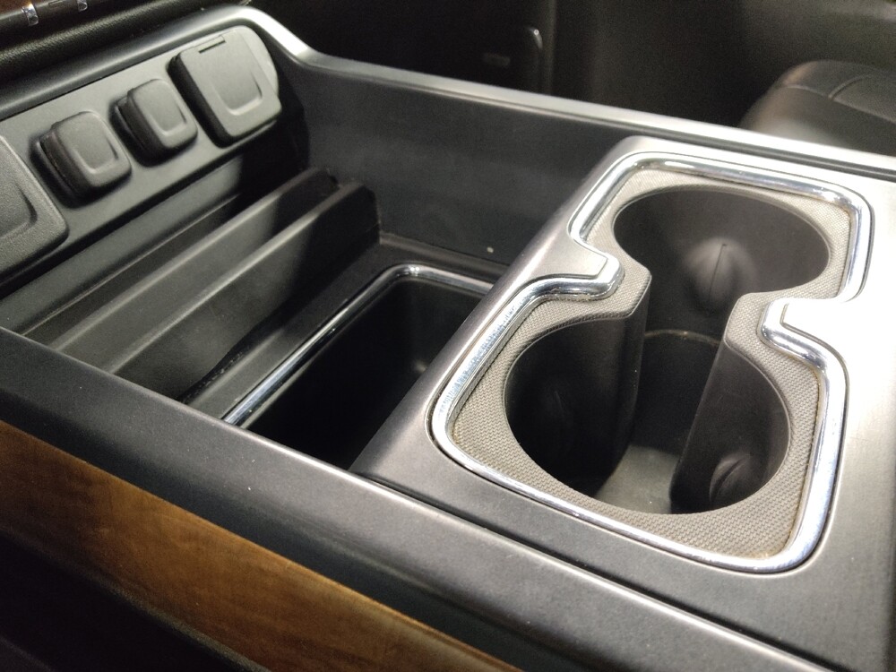 2018 Chevrolet Silverado 1500 in Houston, TX 77074 - 18082983 26