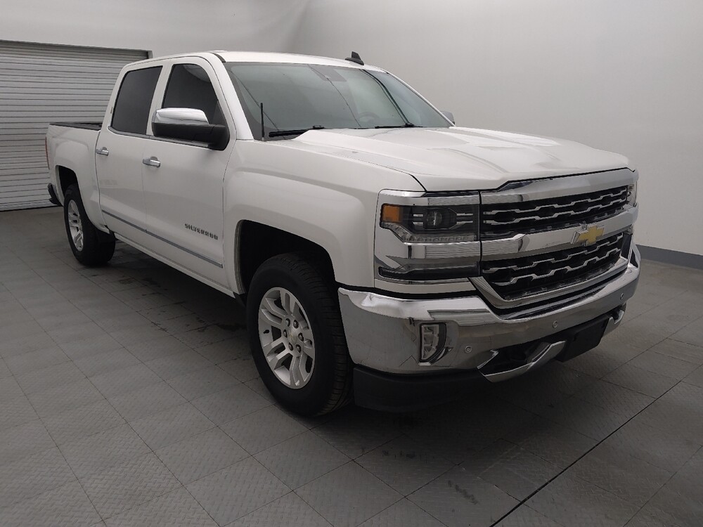 2018 Chevrolet Silverado 1500 in Houston, TX 77074 - 18082983 13