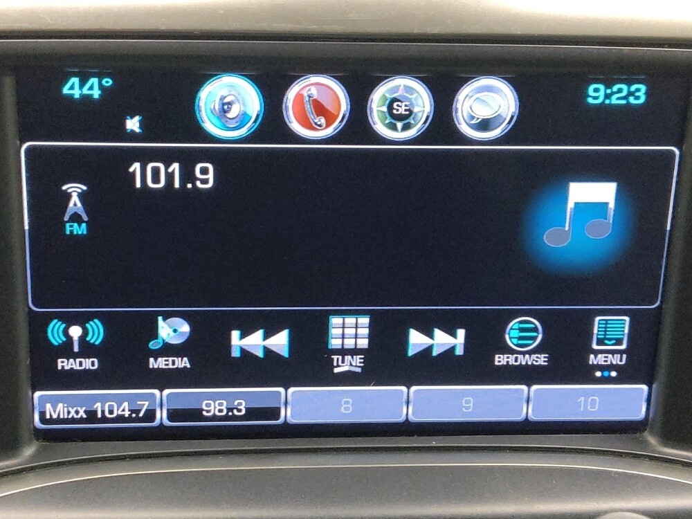 2018 Chevrolet Silverado 1500 in Houston, TX 77074 - 18082983 25